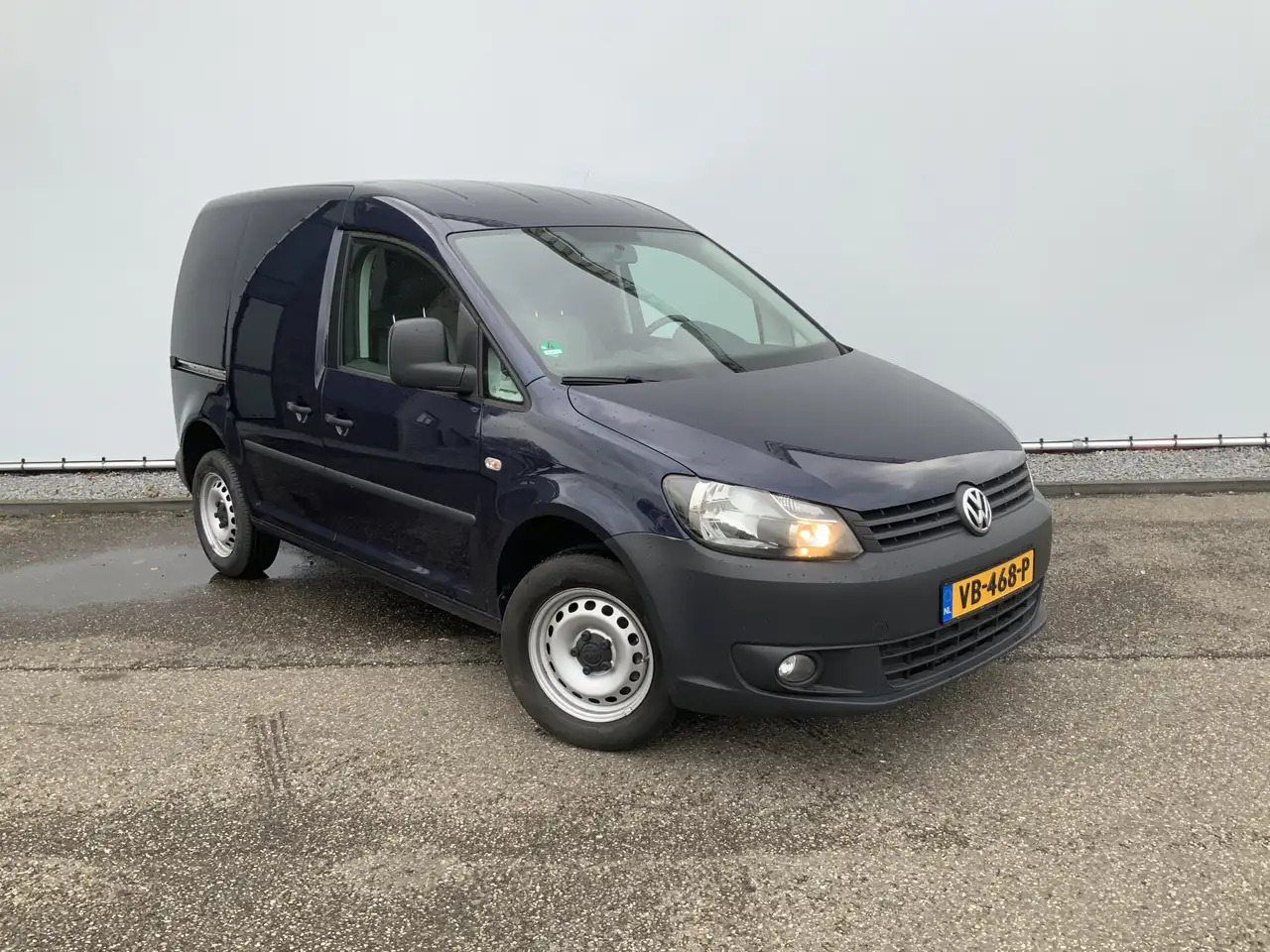 Volkswagen Caddy 1.6 TDI Airco Trekhaak 1400 kg Euro 5 - Mazs furgons: foto 5 Volkswagen Caddy 1.6 TDI Airco Trekhaak 1400 kg Euro 5 - Mazs furgons: foto 5