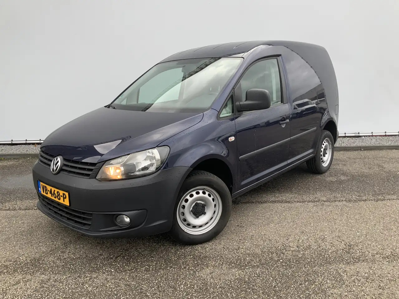 Volkswagen Caddy 1.6 TDI Airco Trekhaak 1400 kg Euro 5 - Mazs furgons: foto 1 Volkswagen Caddy 1.6 TDI Airco Trekhaak 1400 kg Euro 5 - Mazs furgons: foto 1