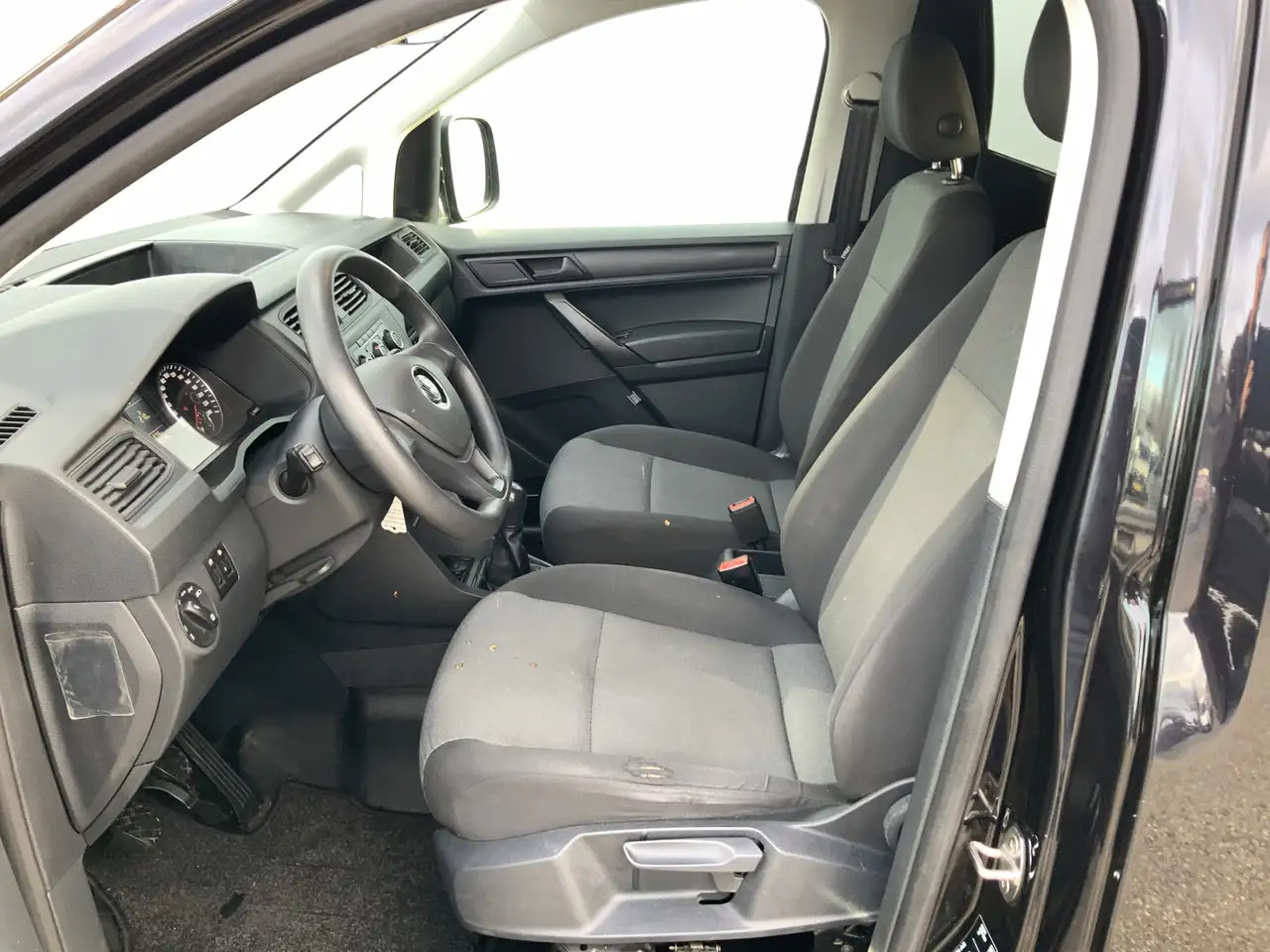 Volkswagen Caddy 2.0 TDI L2H1 BMT Maxi Highline Maxi Rond Om Schade - Mazs furgons: foto 4 Volkswagen Caddy 2.0 TDI L2H1 BMT Maxi Highline Maxi Rond Om Schade - Mazs furgons: foto 4