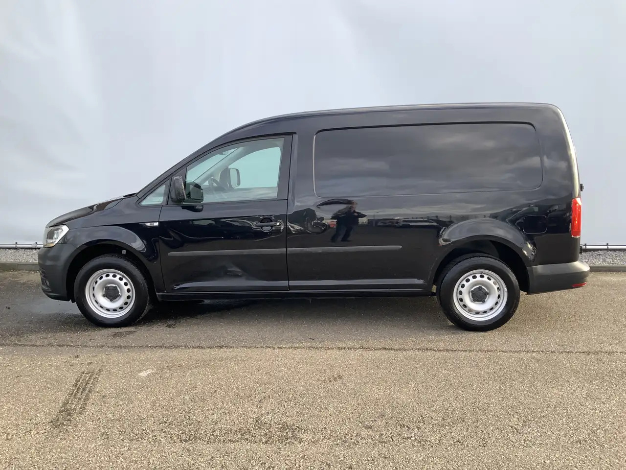Volkswagen Caddy 2.0 TDI L2H1 BMT Maxi Highline Maxi Rond Om Schade - Mazs furgons: foto 3 Volkswagen Caddy 2.0 TDI L2H1 BMT Maxi Highline Maxi Rond Om Schade - Mazs furgons: foto 3