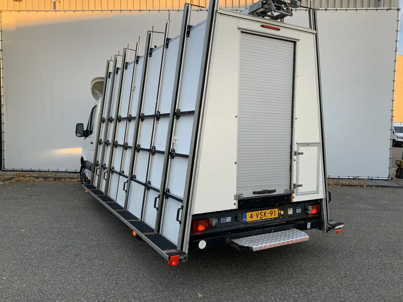 Volkswagen Crafter 35 2.0 TDI L3H1 Glasresteel Airco Cruise 3 Zits UI - Furgons ar slēgtā virsbūve, Komunālā/ Specializētā tehnika: foto 2 Volkswagen Crafter 35 2.0 TDI L3H1 Glasresteel Airco Cruise 3 Zits UI - Furgons ar slēgtā virsbūve, Komunālā/ Specializētā tehnika: foto 2