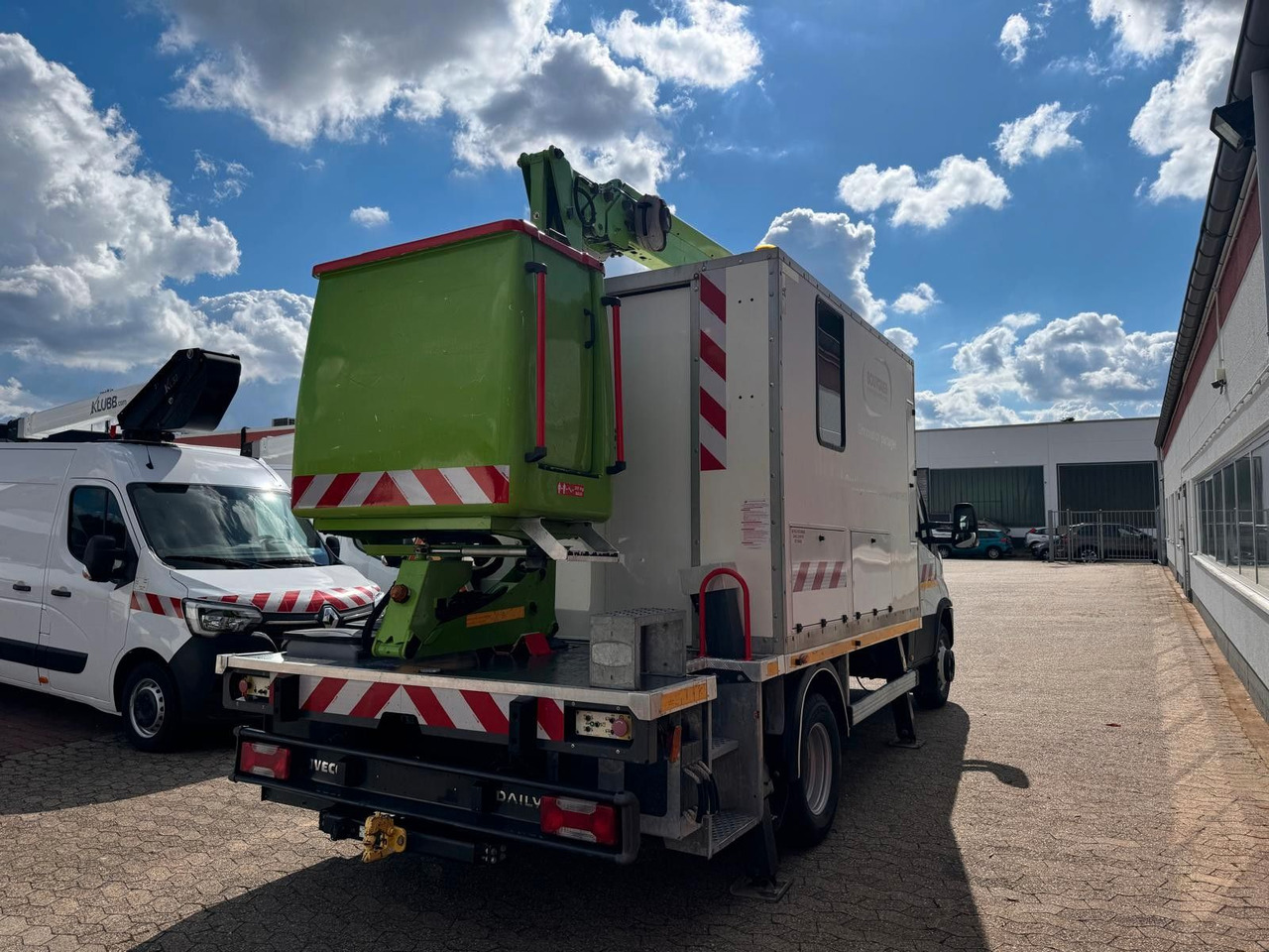 Iveco 70C18 Hubarbeitsbühne France Elevateur 172 CPL - Autopacēlājs: foto 5 Iveco 70C18 Hubarbeitsbühne France Elevateur 172 CPL - Autopacēlājs: foto 5