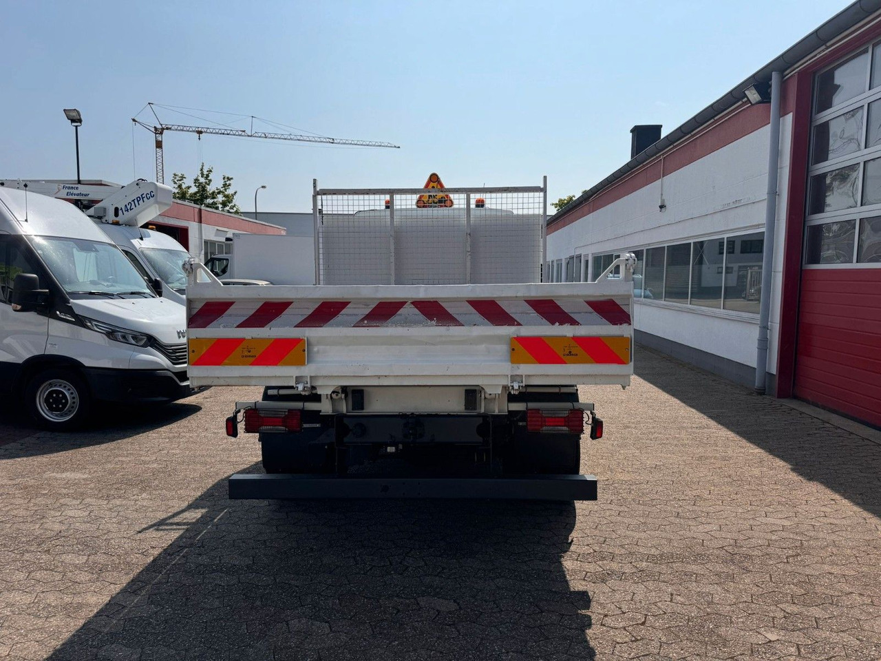 Iveco 70C18 Kipper 3625 kg Nutzlast! Klima EURO 6C - Komercauto pašizgāzējs: foto 5 Iveco 70C18 Kipper 3625 kg Nutzlast! Klima EURO 6C - Komercauto pašizgāzējs: foto 5