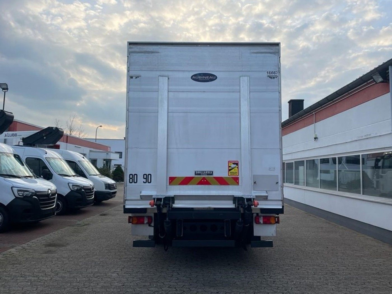 MAN TGL 10.220 Doka Tiefkühlkoffer LBW 1.5t - Kravas automašīna refrižerators: foto 5 MAN TGL 10.220 Doka Tiefkühlkoffer LBW 1.5t - Kravas automašīna refrižerators: foto 5
