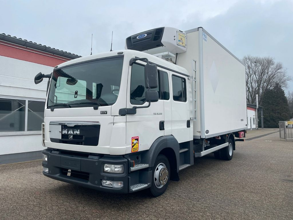 MAN TGL 10.220 EEV Doka Tiefkühlkoffer Ladebordwand - Kravas automašīna ar slēgto virsbūvi: foto 1 MAN TGL 10.220 EEV Doka Tiefkühlkoffer Ladebordwand - Kravas automašīna ar slēgto virsbūvi: foto 1