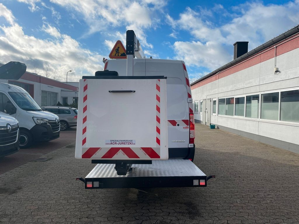 Renault Master 2 Personen Korb bis 200kg - Autopacēlājs: foto 5 Renault Master 2 Personen Korb bis 200kg - Autopacēlājs: foto 5