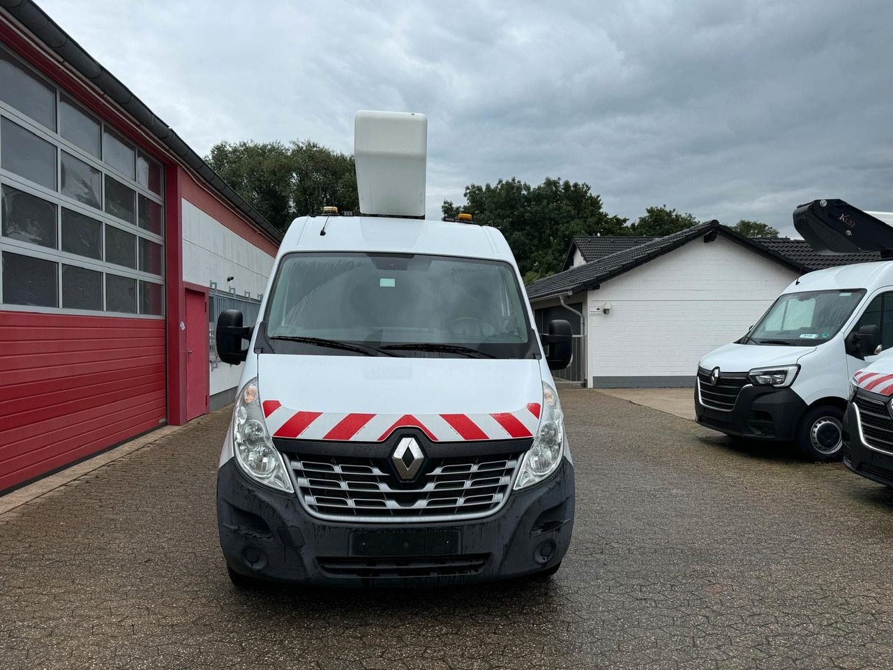 Renault Master L3H2 Steiger France Elévateur 172 TPFcc - Autopacēlājs: foto 2 Renault Master L3H2 Steiger France Elévateur 172 TPFcc - Autopacēlājs: foto 2