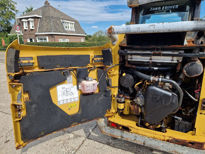 Caterpillar 216B3 schranklader met 1191 uur - Kompaktiekrāvējs: foto 5 Caterpillar 216B3 schranklader met 1191 uur - Kompaktiekrāvējs: foto 5