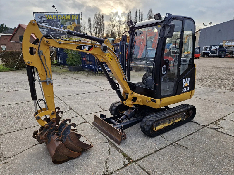 Caterpillar 301.7D with low hours! - Mini-ekskavators: foto 1 Caterpillar 301.7D with low hours! - Mini-ekskavators: foto 1