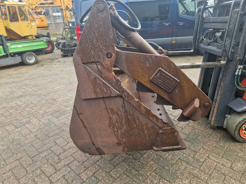 Doppstadt met Volvo aansluiting - Kauss - Celtniecības tehnika: foto 3 Doppstadt met Volvo aansluiting - Kauss - Celtniecības tehnika: foto 3