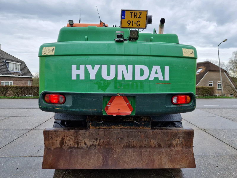 Hyundai Robex 160W-9A met 6-cilinder Cummins motor - Riteņu ekskavators: foto 3 Hyundai Robex 160W-9A met 6-cilinder Cummins motor - Riteņu ekskavators: foto 3