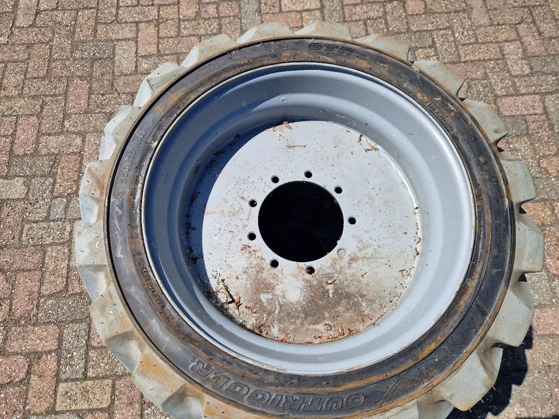 Onbekend 3x nieuwe OUTRIGGER volgeschuimde hoogwerkerband met velg - Riepa: foto 4 Onbekend 3x nieuwe OUTRIGGER volgeschuimde hoogwerkerband met velg - Riepa: foto 4