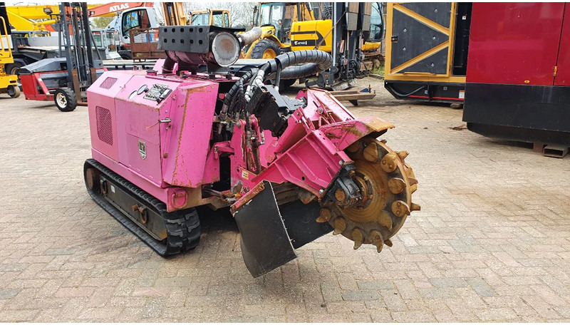 Onbekend Bandit 2900T stobben/stronkenfrees - Celmu smalcinātājs: foto 3 Onbekend Bandit 2900T stobben/stronkenfrees - Celmu smalcinātājs: foto 3