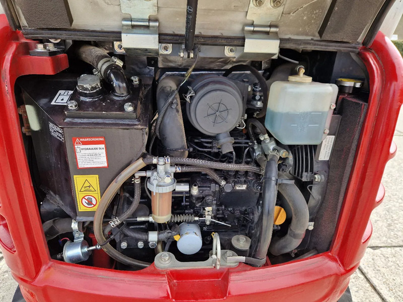 Takeuchi TB216 met 2089 uur - Mini-ekskavators: foto 5 Takeuchi TB216 met 2089 uur - Mini-ekskavators: foto 5