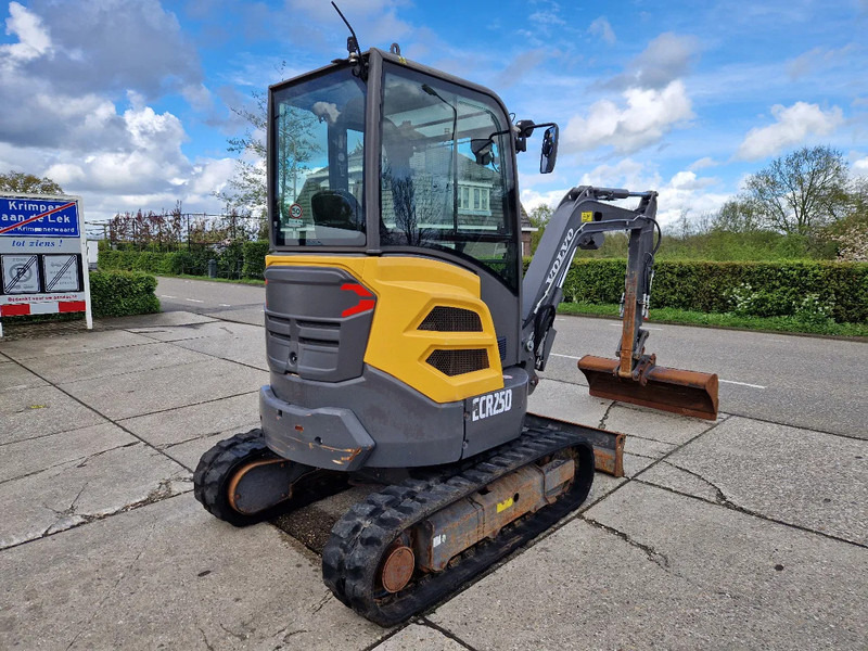 Volvo ECR25D met 2562 uur - Mini-ekskavators: foto 5 Volvo ECR25D met 2562 uur - Mini-ekskavators: foto 5