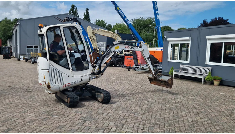 Mini-ekskavators WACKER NEUSON 2003RD met nivelleersysteem: foto 13