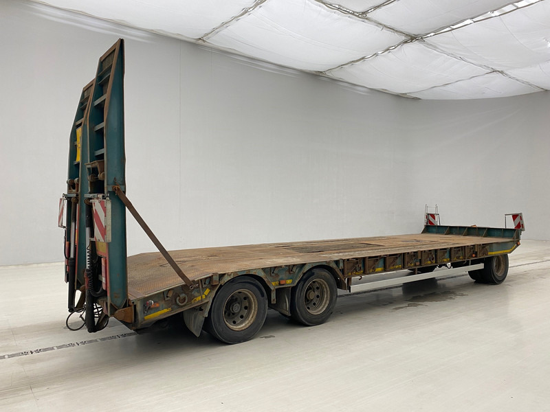 ATM Low bed trailer - Piekabe zema profila platforma: foto 3 ATM Low bed trailer - Piekabe zema profila platforma: foto 3