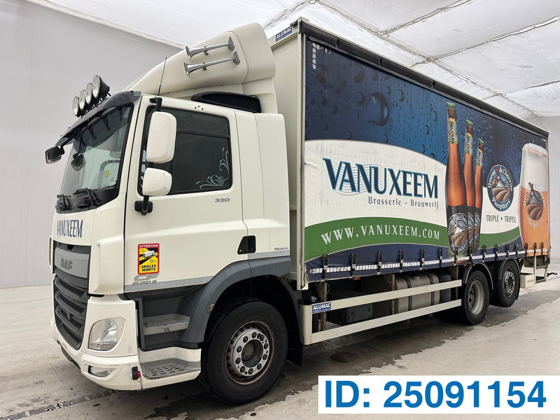 DAF CF 330 - 6x2 - Kravas automašīna ar tentu: foto 1 DAF CF 330 - 6x2 - Kravas automašīna ar tentu: foto 1