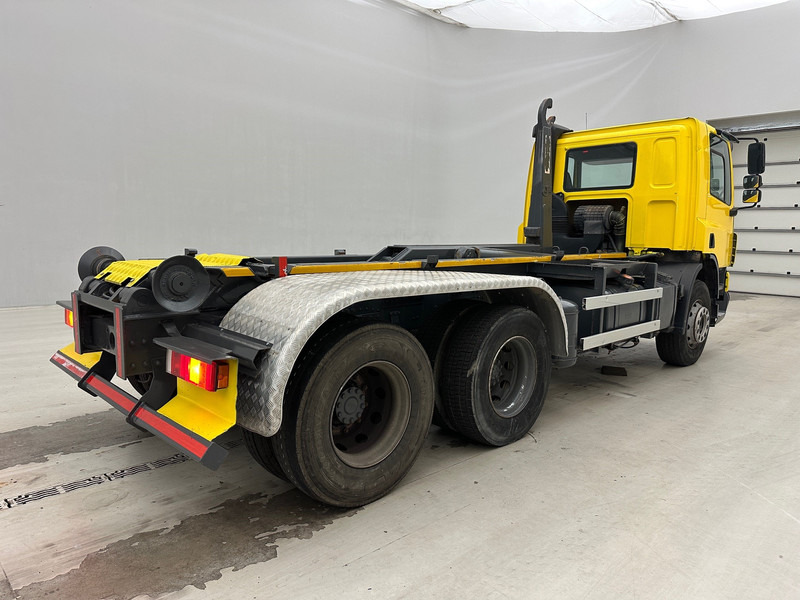 DAF CF75.360 - 6x2 - Pacēlājs ar āķi: foto 5 DAF CF75.360 - 6x2 - Pacēlājs ar āķi: foto 5