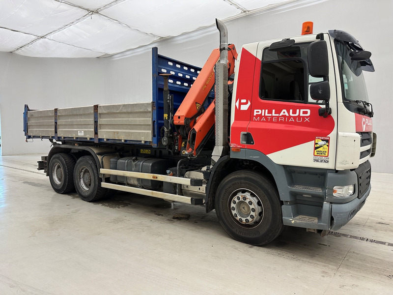 DAF CF85.360 - 6x4 - Kravas automašīna pašizgāzējs, Kravas auto ar manipulatoru: foto 3 DAF CF85.360 - 6x4 - Kravas automašīna pašizgāzējs, Kravas auto ar manipulatoru: foto 3