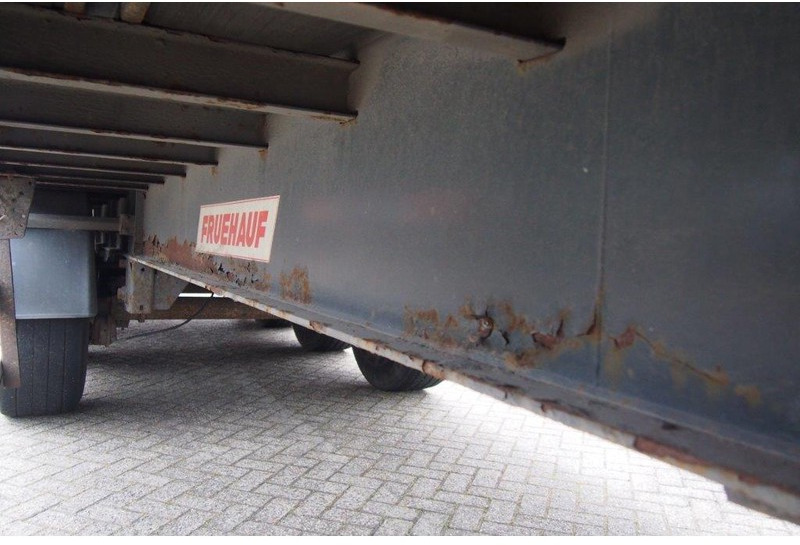 Fruehauf Tautliner - Tenta puspiekabe: foto 4 Fruehauf Tautliner - Tenta puspiekabe: foto 4