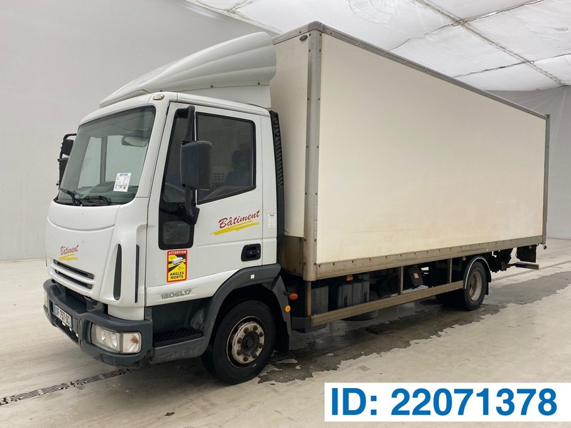 Iveco 120E17* - Kravas automašīna ar slēgto virsbūvi: foto 1 Iveco 120E17* - Kravas automašīna ar slēgto virsbūvi: foto 1