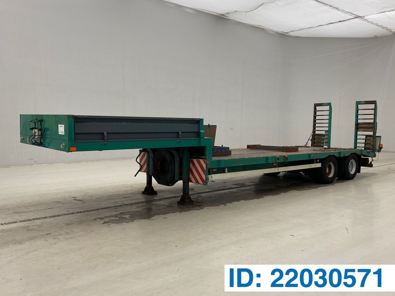 Kaiser Low bed trailer - Puspiekabe zema profila platforma: foto 1 Kaiser Low bed trailer - Puspiekabe zema profila platforma: foto 1