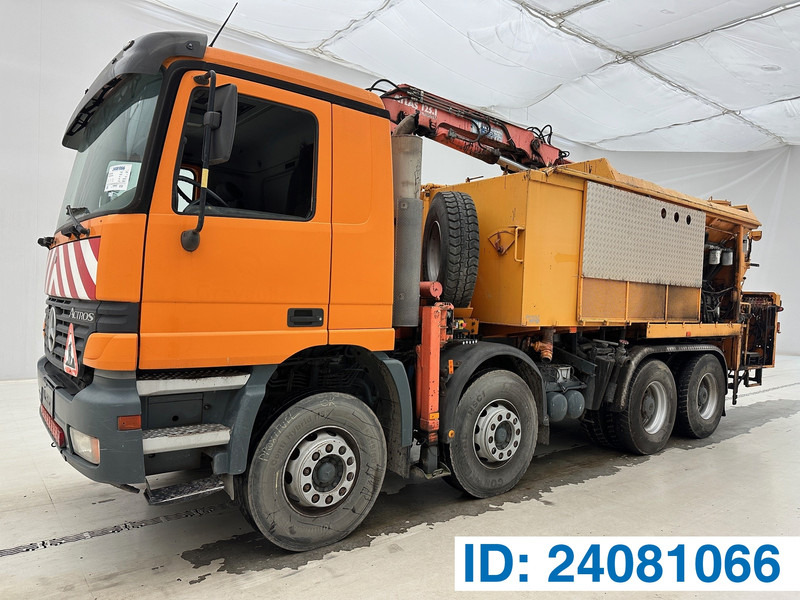 Mercedes-Benz Actros 3235 - 8x4 - Kravas automašīna, Kravas auto ar manipulatoru: foto 1 Mercedes-Benz Actros 3235 - 8x4 - Kravas automašīna, Kravas auto ar manipulatoru: foto 1