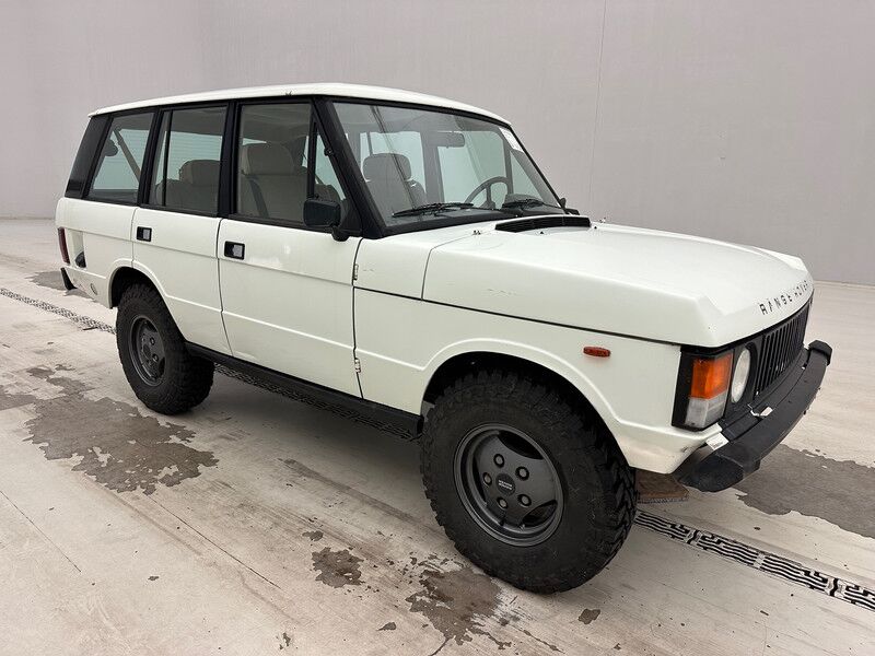 Land Rover Range Rover V8 - Universālis: foto 3 Land Rover Range Rover V8 - Universālis: foto 3
