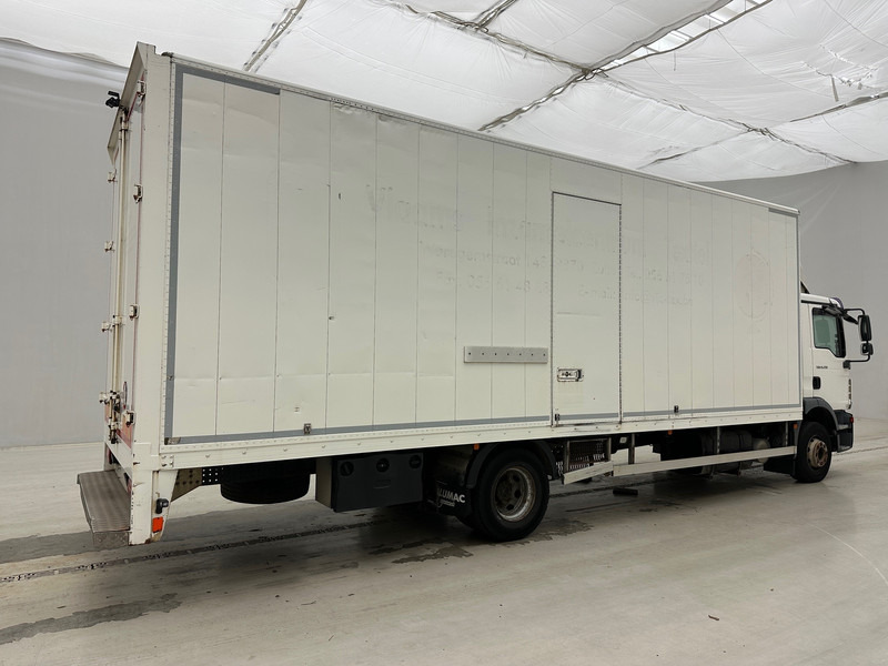 MAN TGM 15.250 - Kravas automašīna ar slēgto virsbūvi: foto 4 MAN TGM 15.250 - Kravas automašīna ar slēgto virsbūvi: foto 4