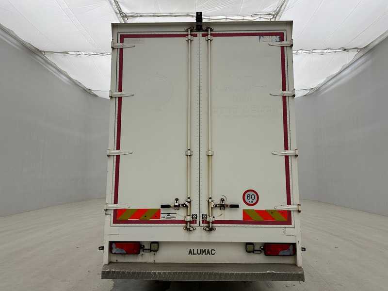 MAN TGM 15.250 - Kravas automašīna ar slēgto virsbūvi: foto 5 MAN TGM 15.250 - Kravas automašīna ar slēgto virsbūvi: foto 5