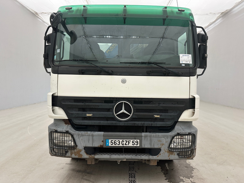 Mercedes-Benz Actros 2632 - 6x4 - Kravas automašīna pašizgāzējs, Kravas auto ar manipulatoru: foto 2 Mercedes-Benz Actros 2632 - 6x4 - Kravas automašīna pašizgāzējs, Kravas auto ar manipulatoru: foto 2