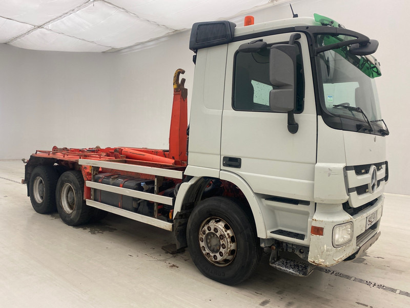 Mercedes-Benz Actros 2641 - 6x4* - Pacēlājs ar āķi: foto 3 Mercedes-Benz Actros 2641 - 6x4* - Pacēlājs ar āķi: foto 3