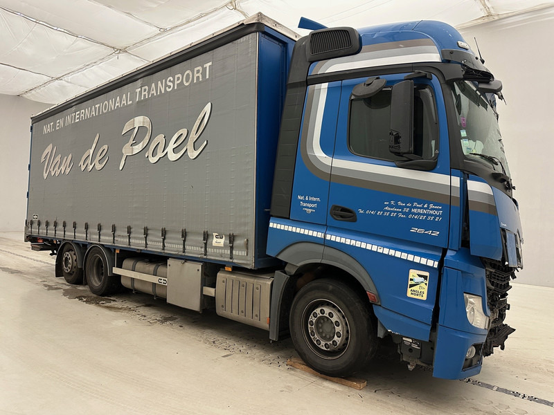 Mercedes-Benz Actros 2642 - 6x2 - Kravas automašīna ar tentu: foto 3 Mercedes-Benz Actros 2642 - 6x2 - Kravas automašīna ar tentu: foto 3