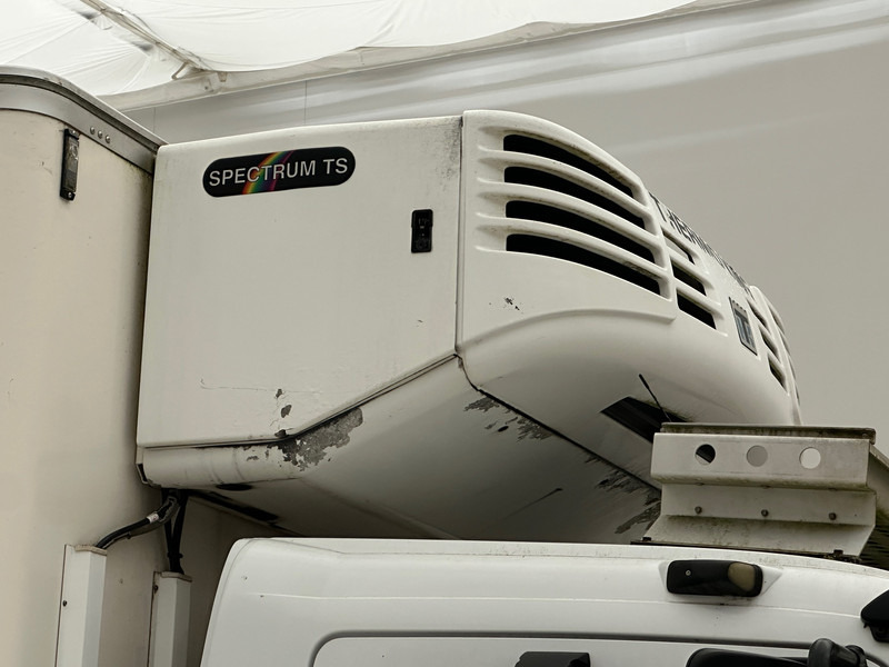 Mercedes-Benz Atego 1218 - Kravas automašīna refrižerators: foto 4 Mercedes-Benz Atego 1218 - Kravas automašīna refrižerators: foto 4