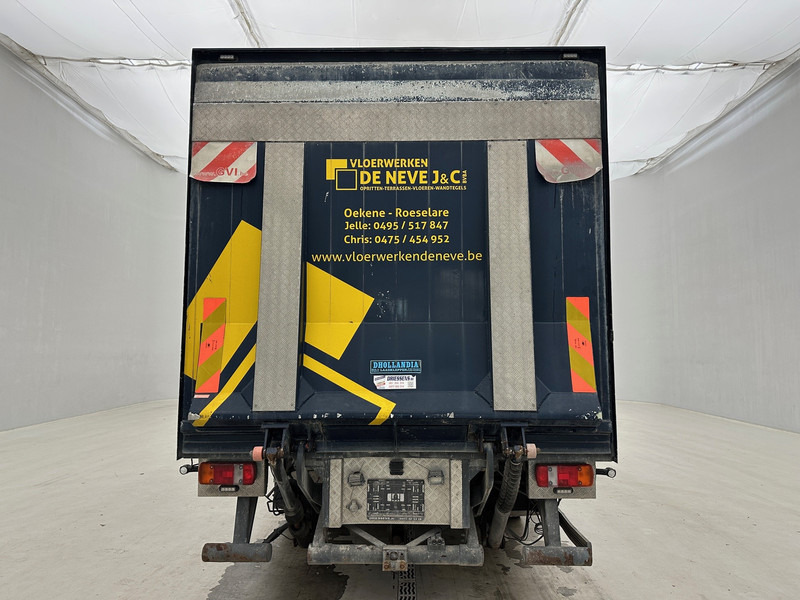 Mercedes-Benz Atego 1218 - Kravas automašīna ar slēgto virsbūvi: foto 5 Mercedes-Benz Atego 1218 - Kravas automašīna ar slēgto virsbūvi: foto 5