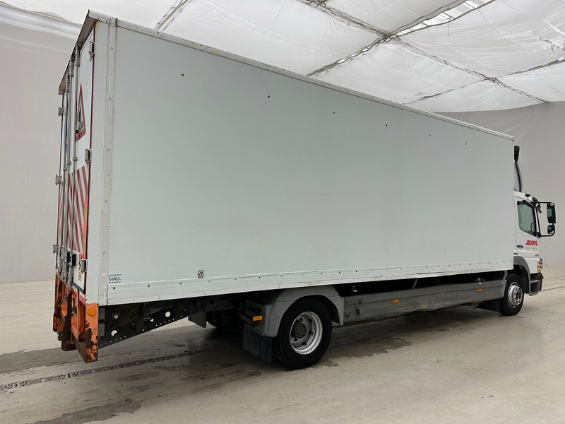 Mercedes-Benz Atego 1218 - Kravas automašīna ar slēgto virsbūvi: foto 4 Mercedes-Benz Atego 1218 - Kravas automašīna ar slēgto virsbūvi: foto 4