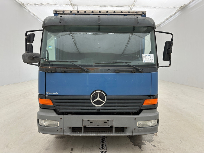 Mercedes-Benz Atego 1323 - Kravas automašīna dzīvnieku pārvadāšanai: foto 2 Mercedes-Benz Atego 1323 - Kravas automašīna dzīvnieku pārvadāšanai: foto 2