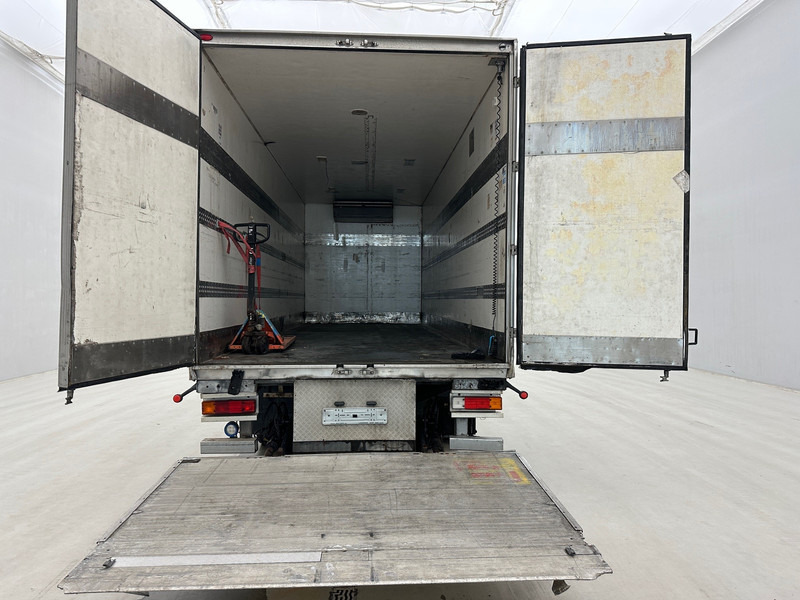Mercedes-Benz Axor 1824 - Kravas automašīna refrižerators: foto 5 Mercedes-Benz Axor 1824 - Kravas automašīna refrižerators: foto 5