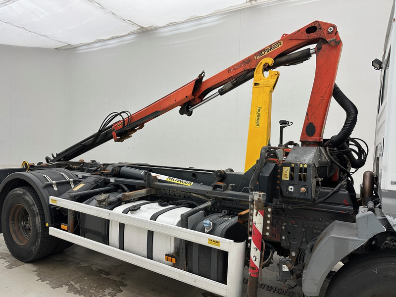 Mercedes-Benz Axor 1824 - Pacēlājs ar āķi, Kravas auto ar manipulatoru: foto 4 Mercedes-Benz Axor 1824 - Pacēlājs ar āķi, Kravas auto ar manipulatoru: foto 4