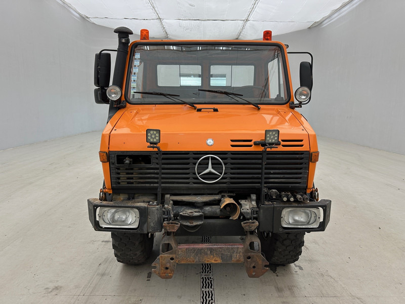 Mercedes-Benz Unimog U427 - 4x4 - Kravas automašīna pašizgāzējs: foto 2 Mercedes-Benz Unimog U427 - 4x4 - Kravas automašīna pašizgāzējs: foto 2