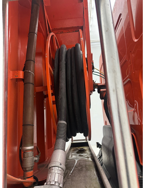 Renault Midlum 300 DXi - Autocisterna: foto 5 Renault Midlum 300 DXi - Autocisterna: foto 5