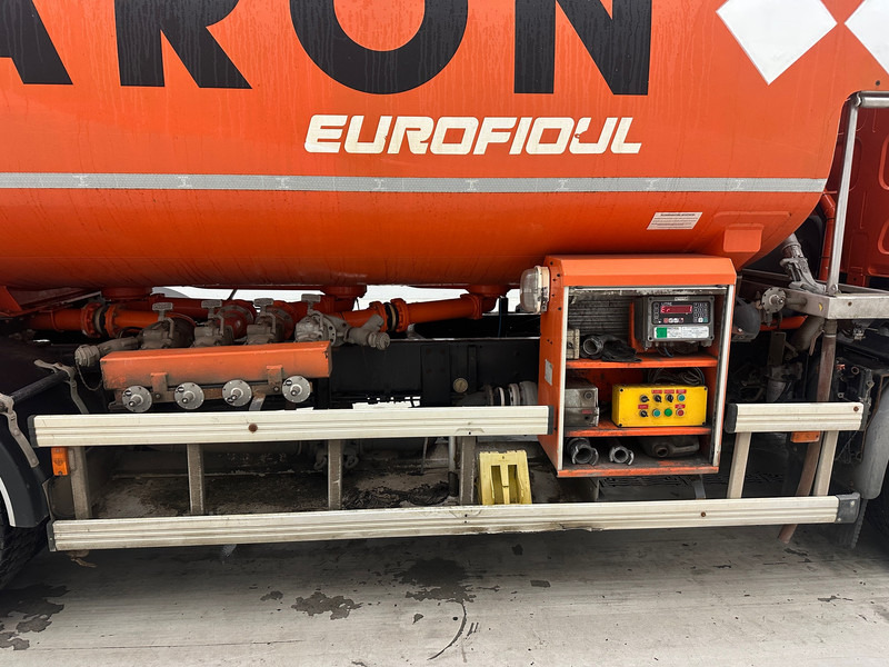 Renault Midlum 300 DXi - Autocisterna: foto 4 Renault Midlum 300 DXi - Autocisterna: foto 4