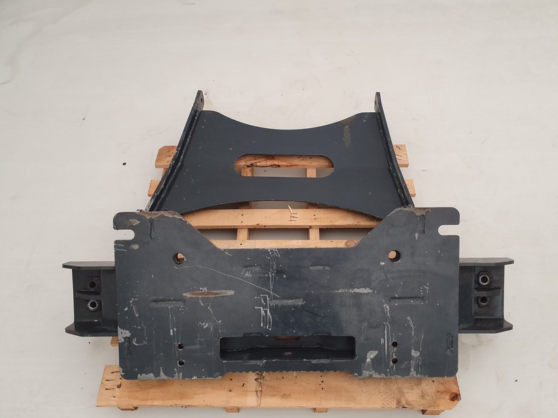 Scania G-Serie DIN-plaat DIN-plaat SCANIA G-Serie Bumper zout strooimachine - Rezerves daļa: foto 3 Scania G-Serie DIN-plaat DIN-plaat SCANIA G-Serie Bumper zout strooimachine - Rezerves daļa: foto 3