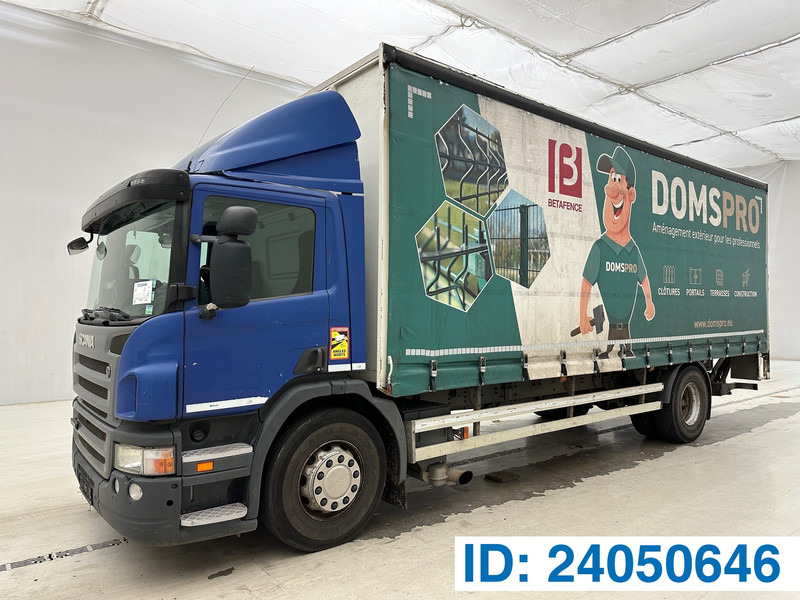 Scania P230 - Kravas automašīna ar tentu: foto 1 Scania P230 - Kravas automašīna ar tentu: foto 1