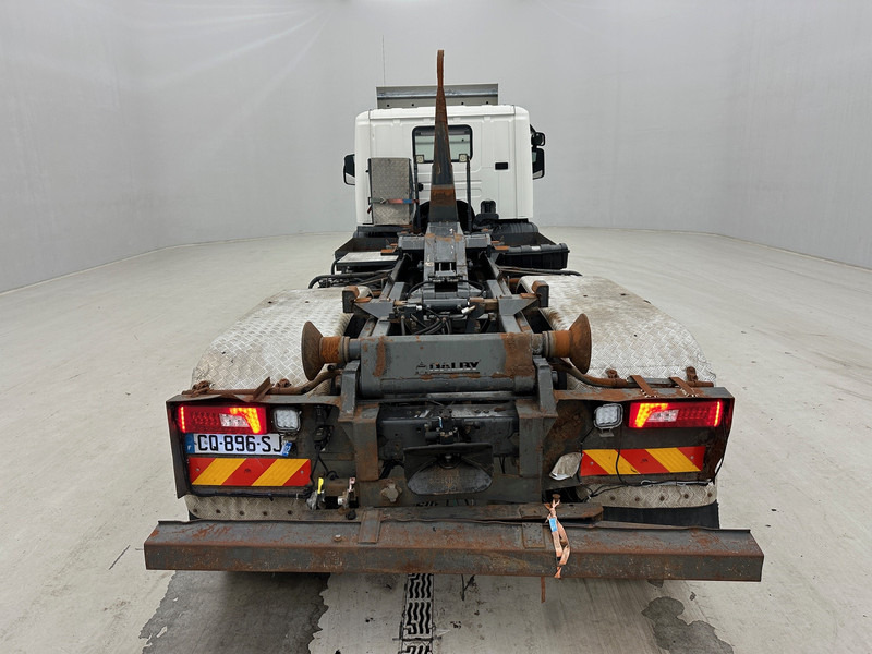 Pacēlājs ar āķi Scania P420 - 6x2: foto 5