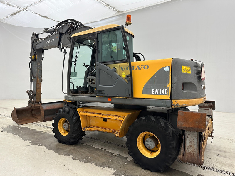 VOLVO* EW 140 - Riteņu ekskavators: foto 5 VOLVO* EW 140 - Riteņu ekskavators: foto 5