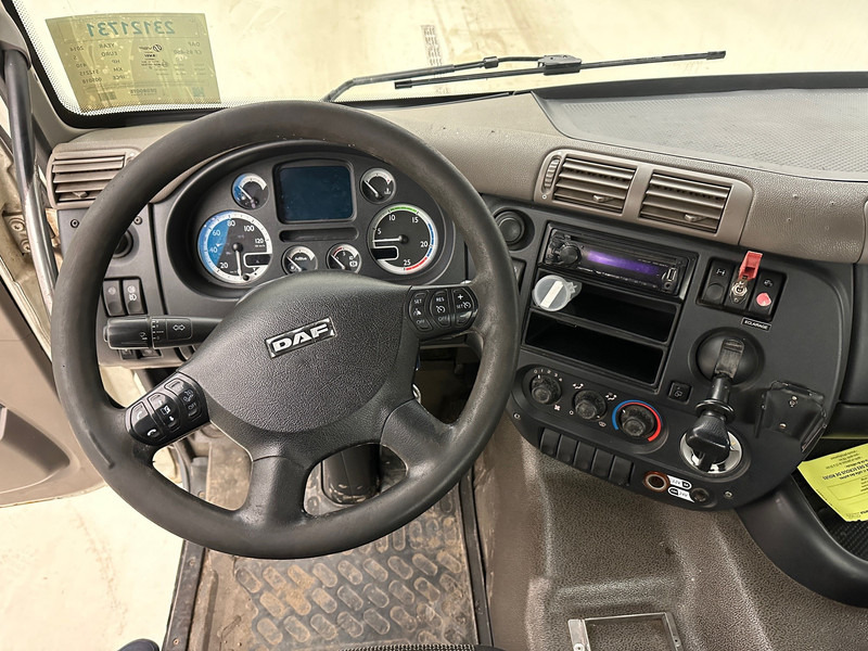 Vilcējs DAF CF85.410: foto 11