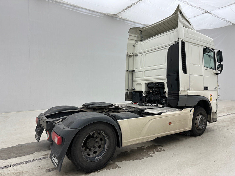 DAF XF 460 Space Cab - Vilcējs: foto 5 DAF XF 460 Space Cab - Vilcējs: foto 5