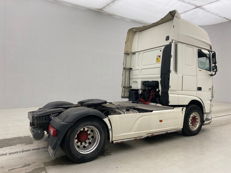 DAF XF106.460 Super Space Cab - Vilcējs: foto 4 DAF XF106.460 Super Space Cab - Vilcējs: foto 4